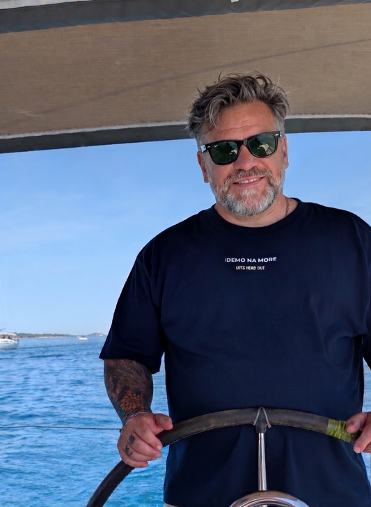 The "Dockside Heavy Tee – Edition Idemo Na More“